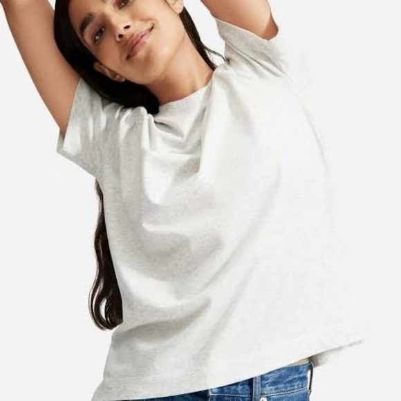 sahalie Tops - Cotton White Crew Neck Tee Shirt